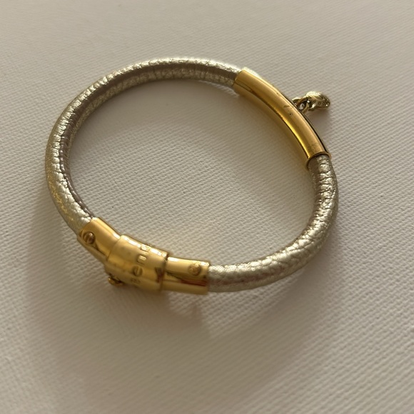 Henri Bendel Leather Bracelet Silver Gold Small Gold Charm With Crystal - Picture 3 of 4